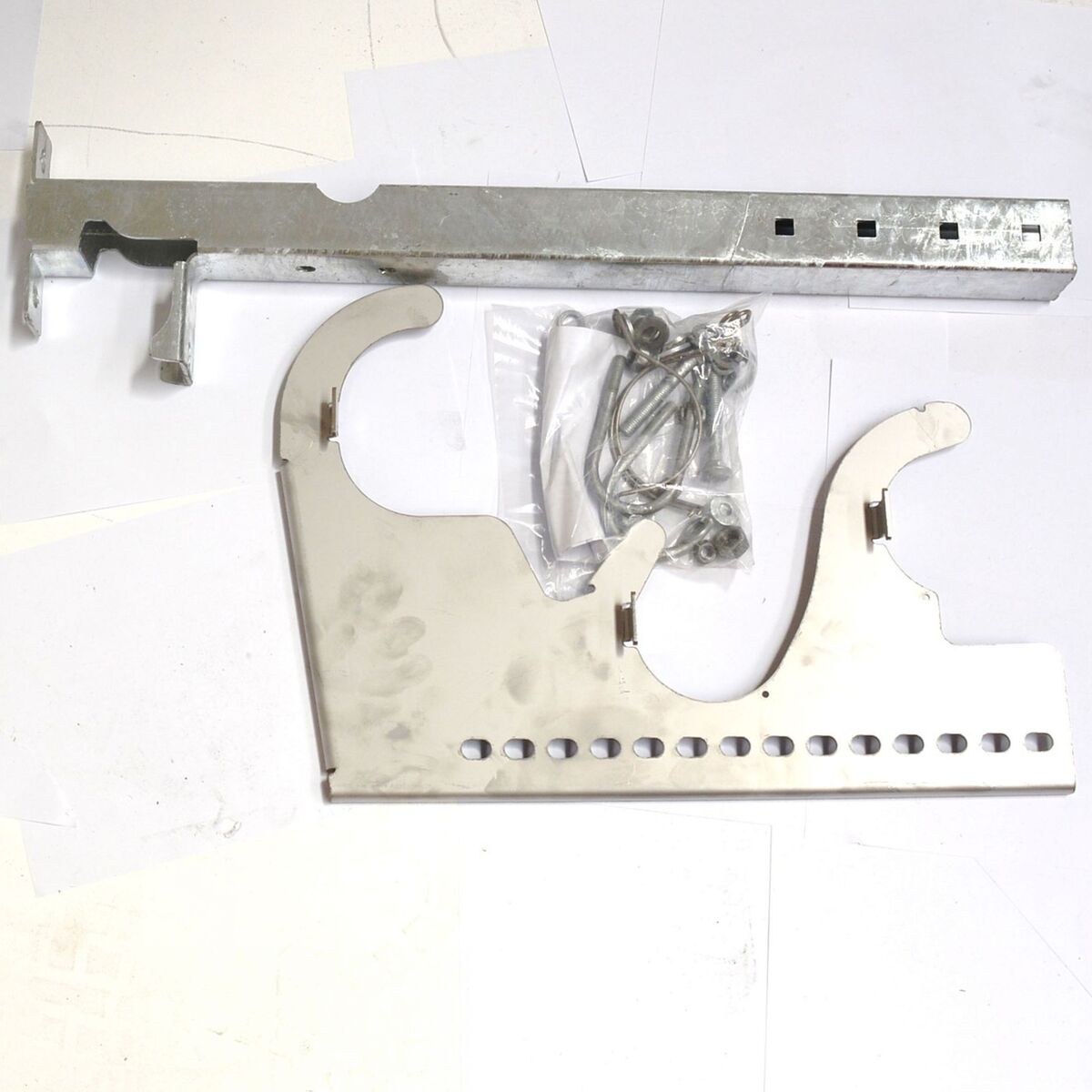 Combi Mounting Bracket Assembly Suits Milk Meter 8838-6323-300