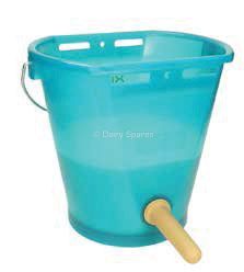 Hiko® “Click” Bucket Blue c/w Valve and Teat 9ltr – MBA08B MBA08B