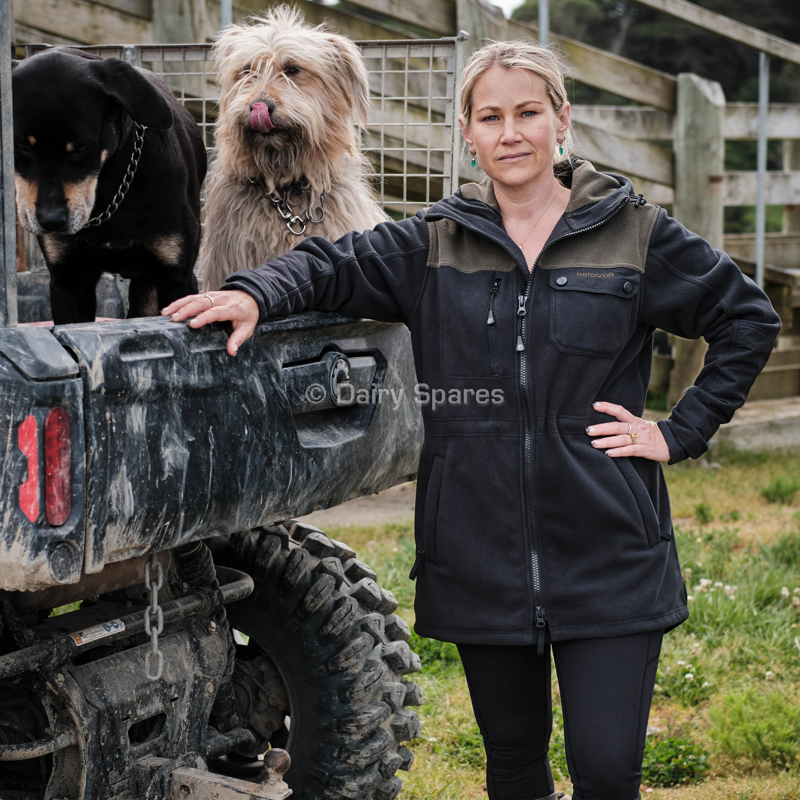 Betacraft Women’s Zephyr Fleece Jacket Black/Khaki – BCF65F BCF65F