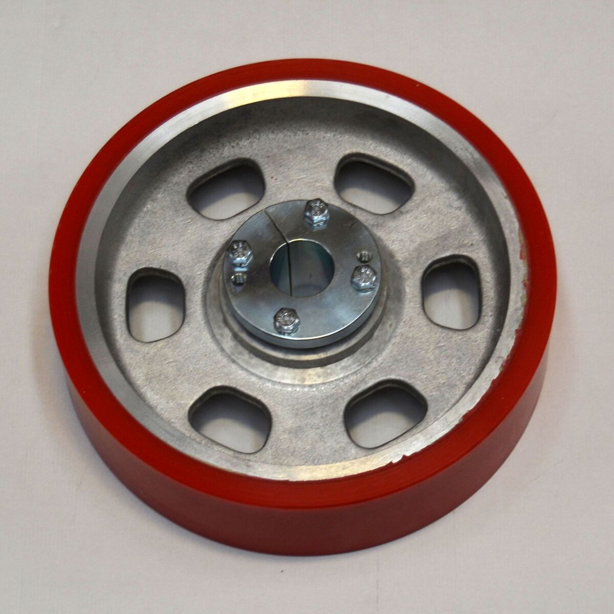 Laminated Drive Wheel With Hub 395mm 8801-8823-900