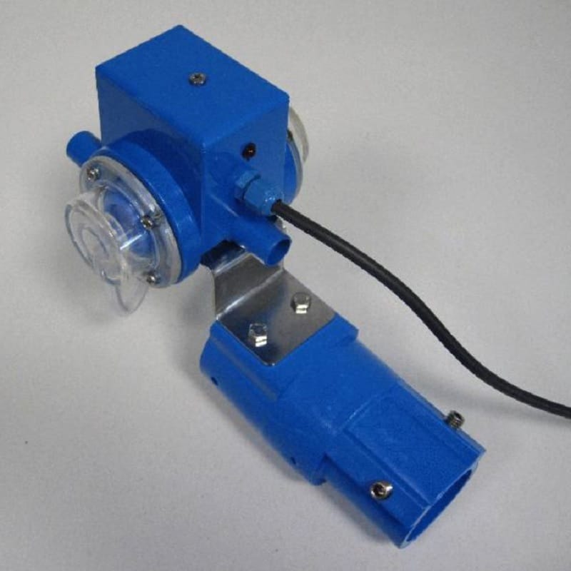 Dairymaster diversion valve including swingover arm bracket (milk meter type)