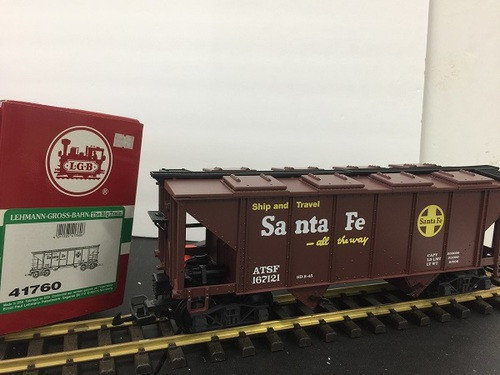 LGB 41760 Grain Hopper car Santa Fe Road Name - G scale LGB 41760