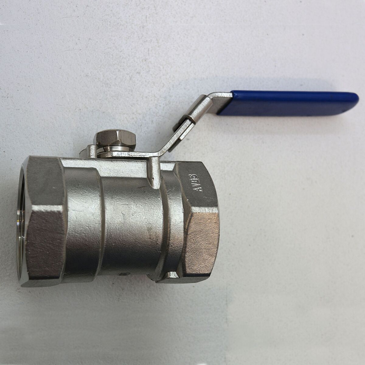 Stainless Steel Ball Valve 38.1 ID BSP Female 8803-2510-035