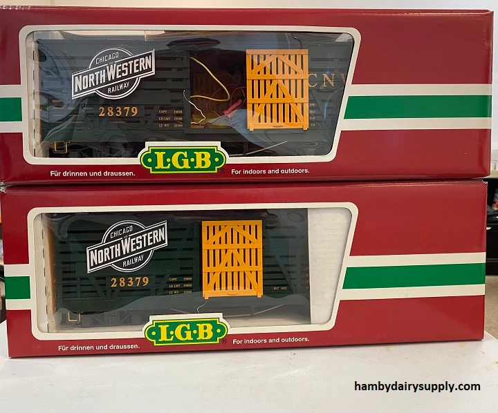 Sale! Pair of LGB 47680 Livestock Cattle cars with sound Chicago North Western Road Name - G scale LGB 47680