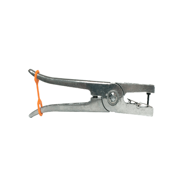 Ear tag applicator