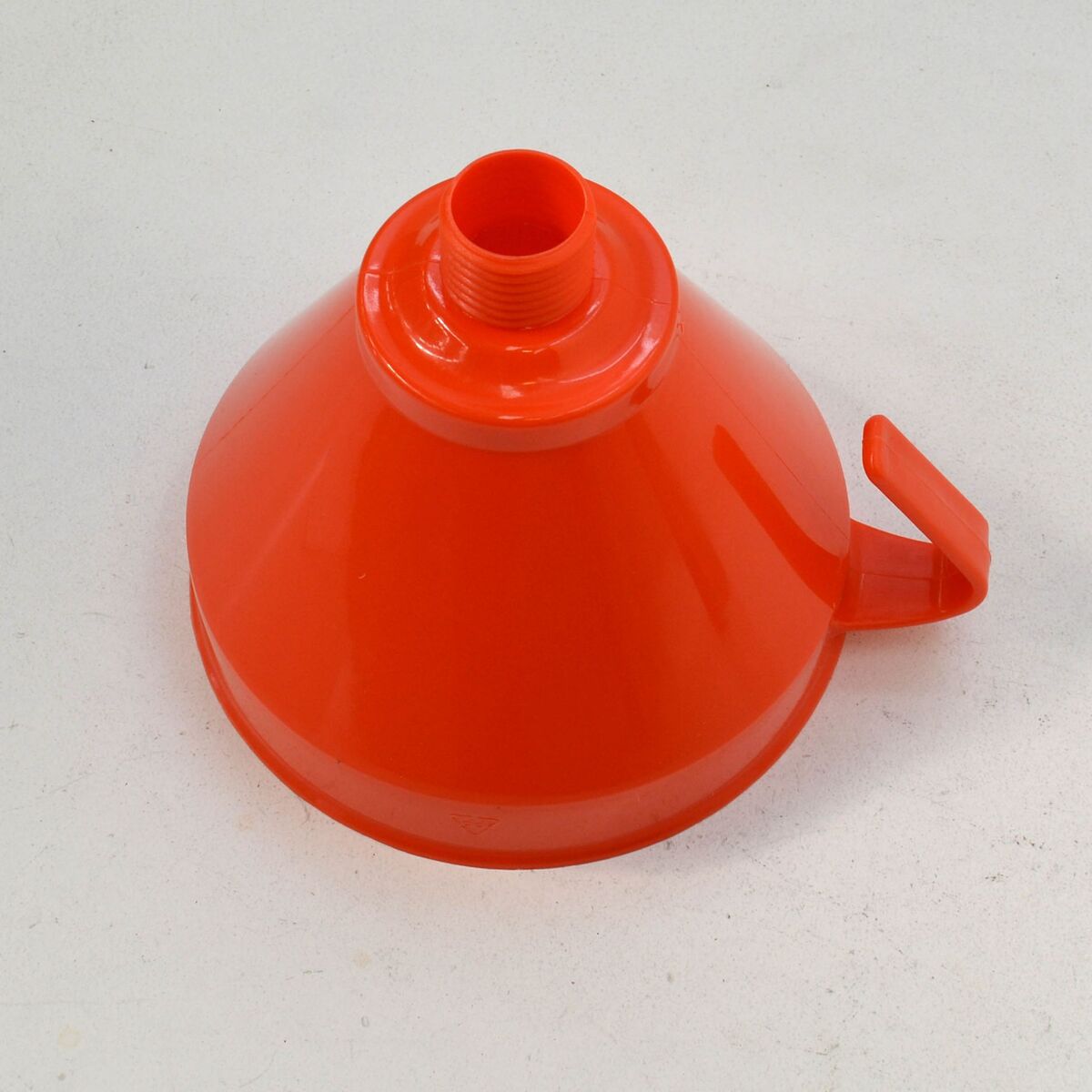 Large Plastic Funnel 8801-6625-020