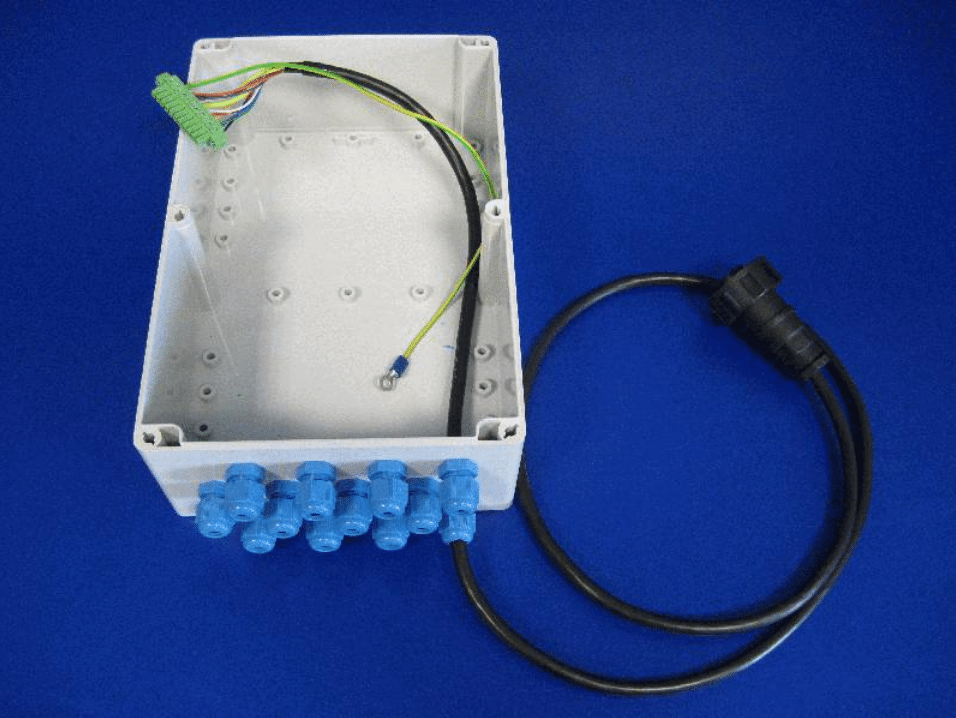 Milk Meter Controller Enclosure Base incl Glands & Lead (2′ 8″ / 0.81m)