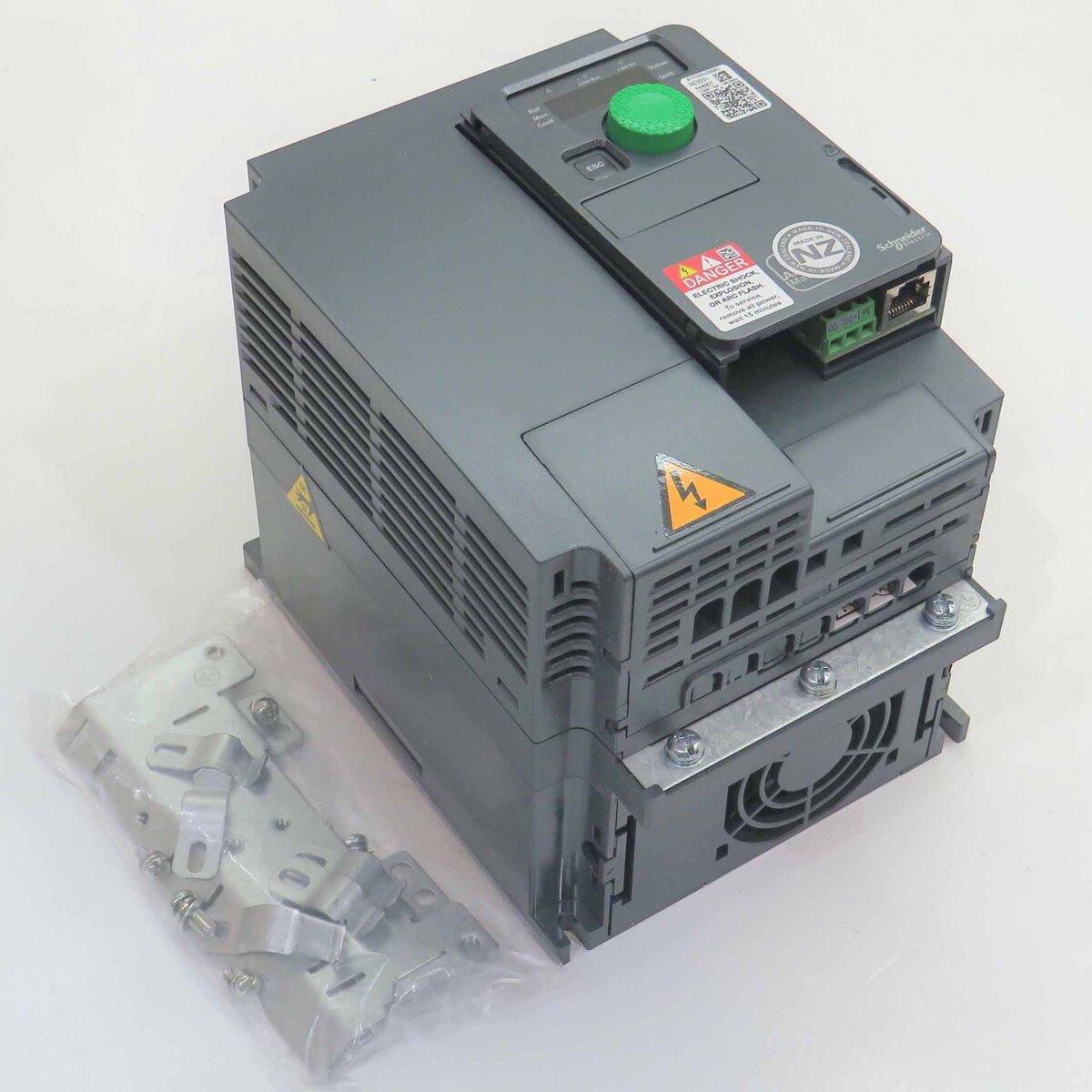ATV320 Motor Control 2.2kW 3PH Programmed Platform 8802-7970-121