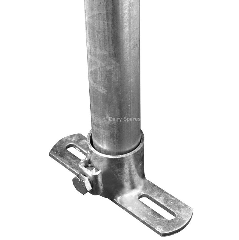 Galvanised 1/2″ tube wall support bracket TA020