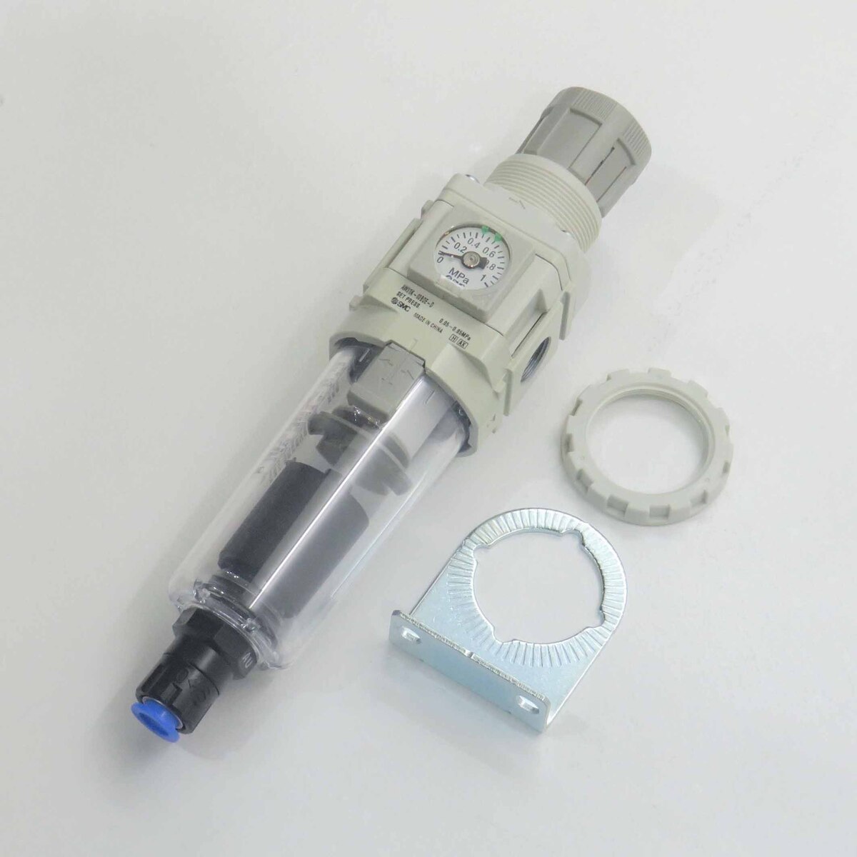 Pressure Regulator 3/8″ With Filter, Bracket and Normally Open Drain 8803-0991-055