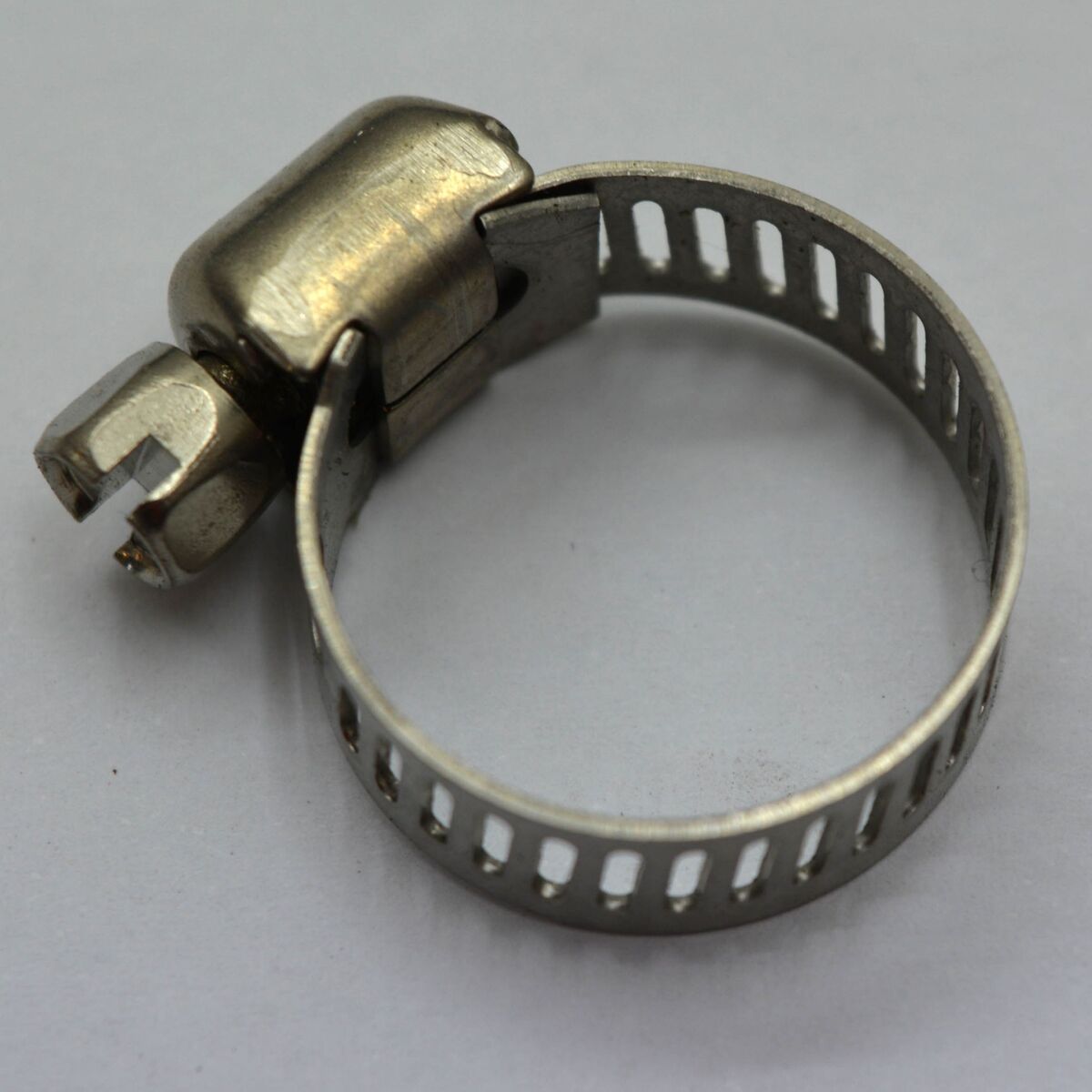 Stainless Steel Hose Clamp 8 x 22mm 8804-8020-822