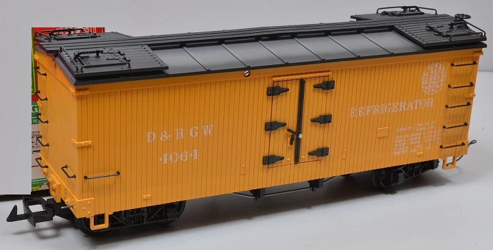 4064 LGB Denver and Rio Grande Western Refrigerated Box Car LGB 3083