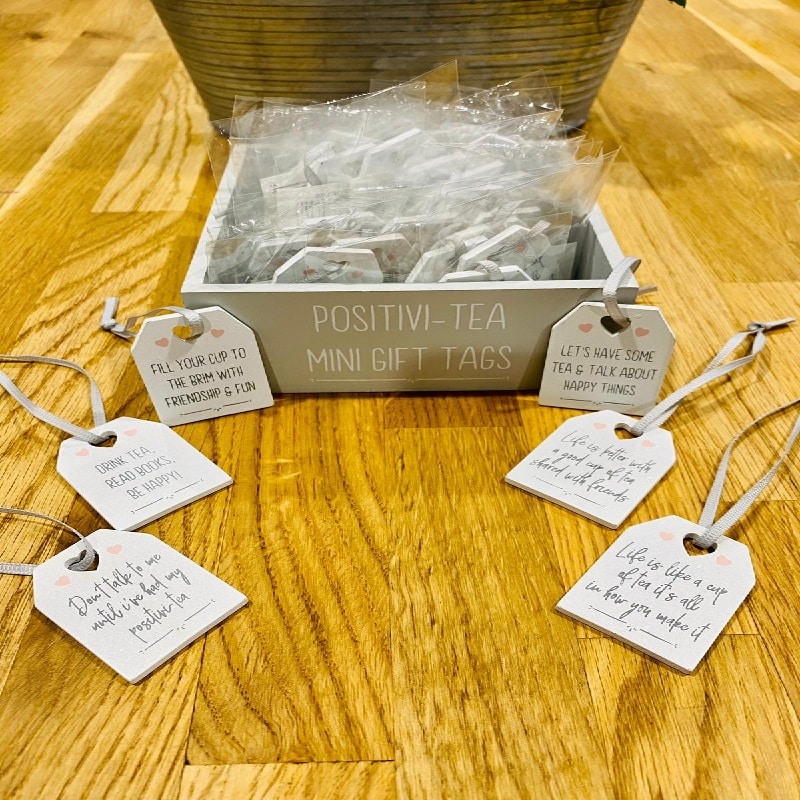 Mini Gift Tags 8PT403