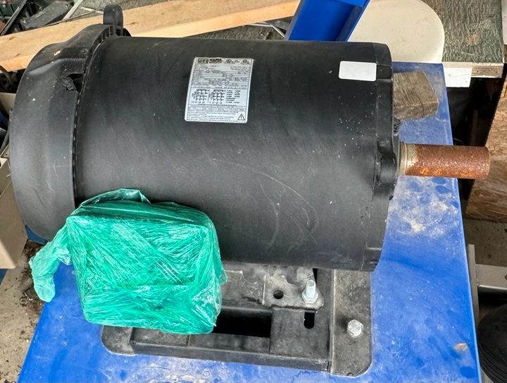 NOS New missing box cover 15 HP - 3 PHASE ELECTRIC MOTOR 254/6T frame 4999-1082-178