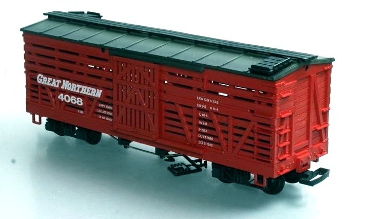 LGB 4068 Red Livestock Cattle car GN Great Northern Road Name - G scale LGB 4068