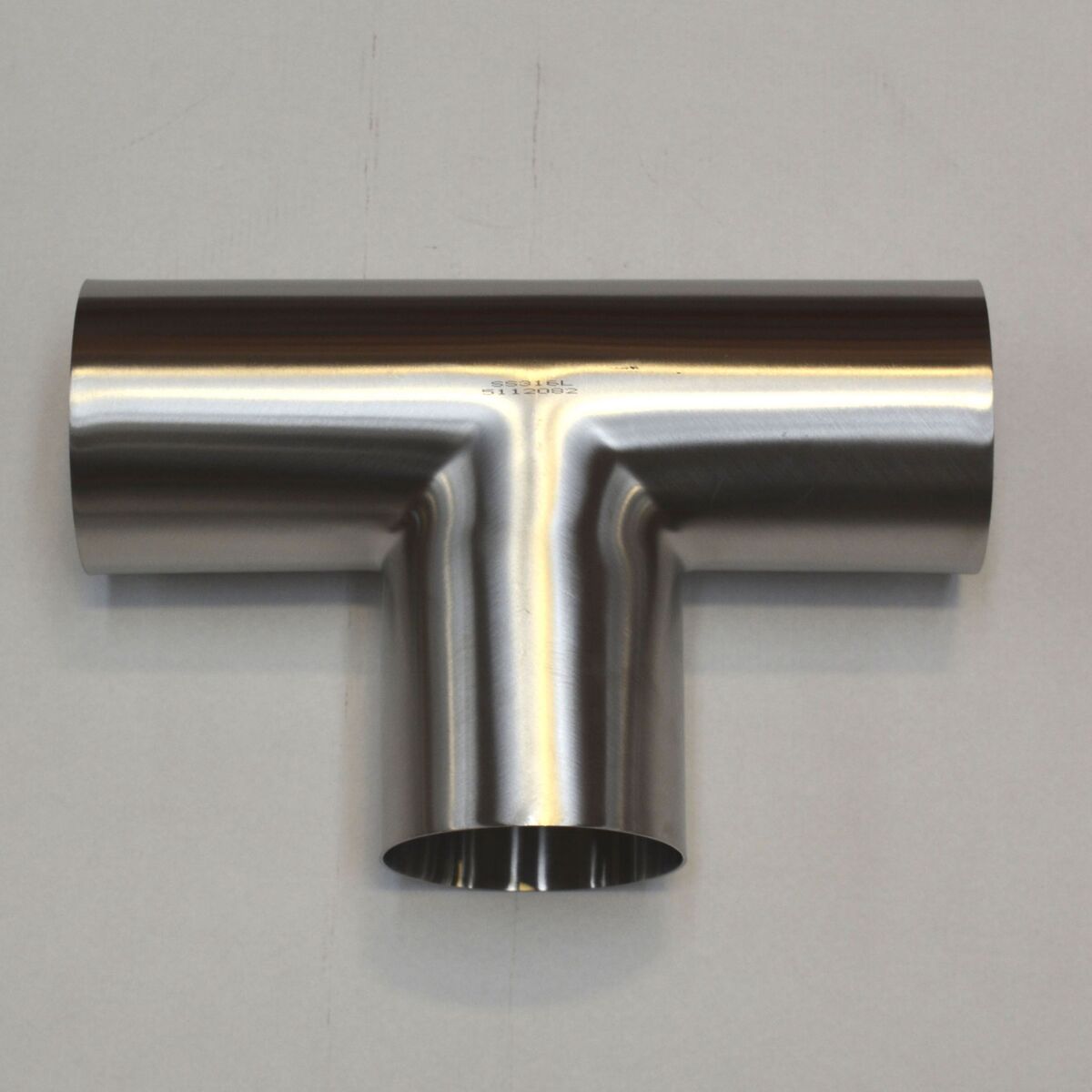Stainless Steel T-Piece 101.6 OD x 1.5 T 8803-8890-102