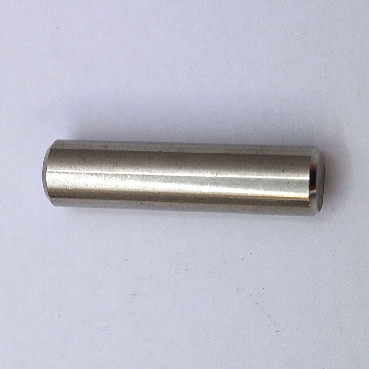 HDR100 Piston Axle 8806-4914-145